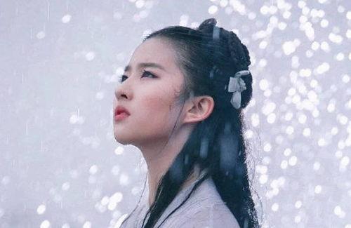 劉亦菲爆料最新動(dòng)態(tài),揭秘女神私生活與影視作品背后的故事